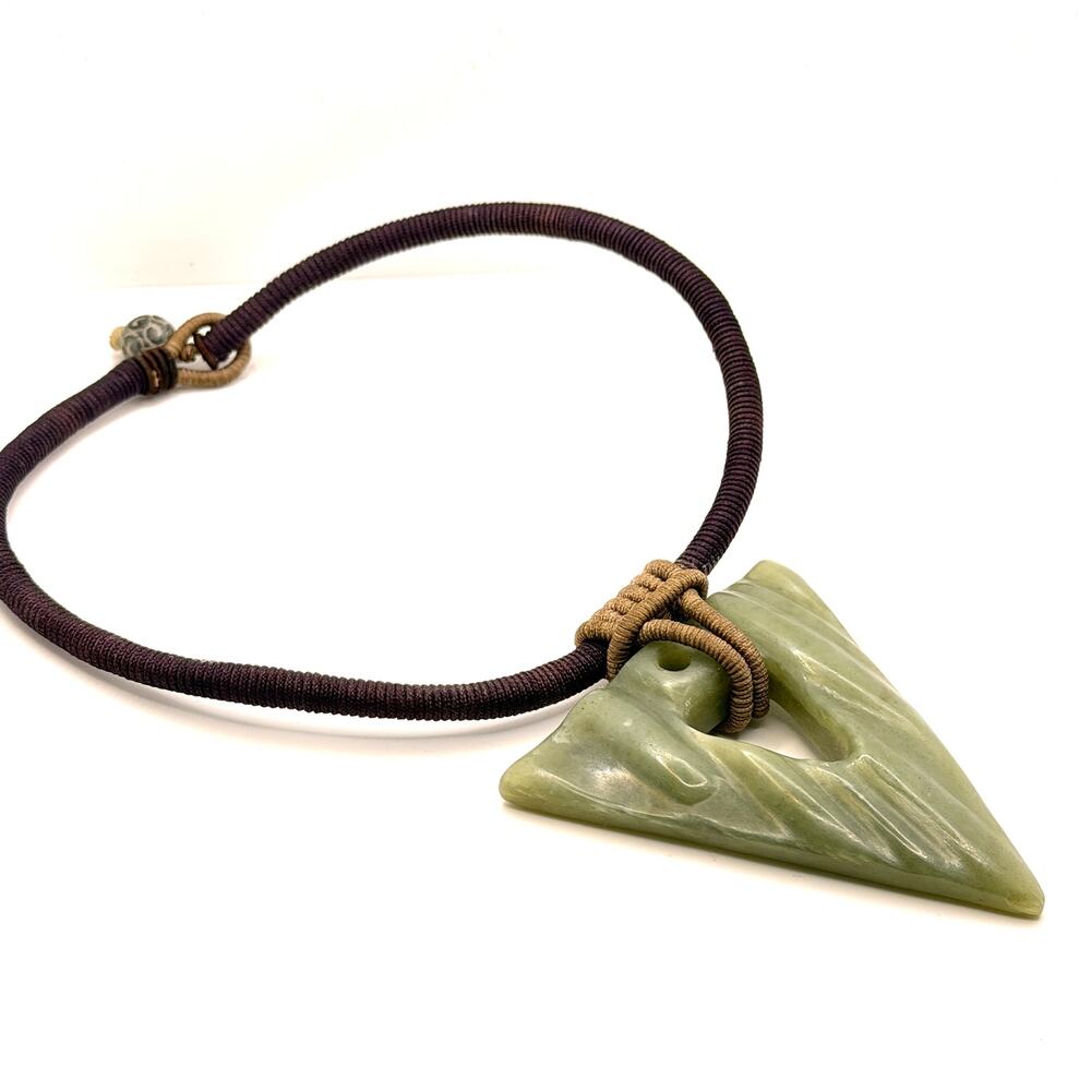 Vintage 90s Green Jade Carved Large Triangle Chunky Corded Pendant Necklace
